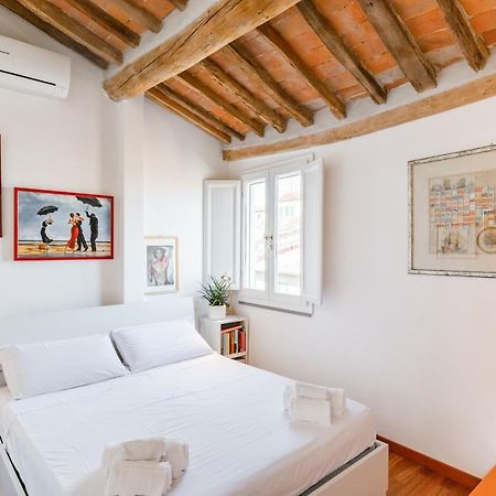 Piazza Dei Cavalieri Orange Attic Apartment Pisa Kültér fotó